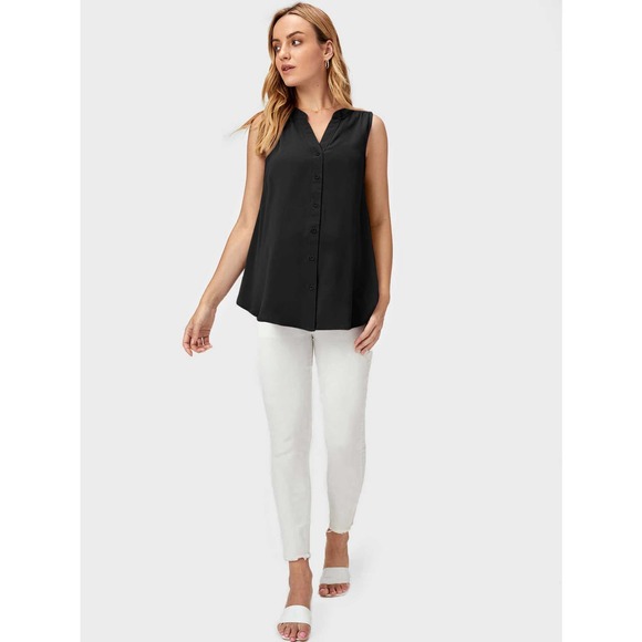 Maternity Notch Neck Button Placket Sleeveless Blouse black - Picture 6 of 9